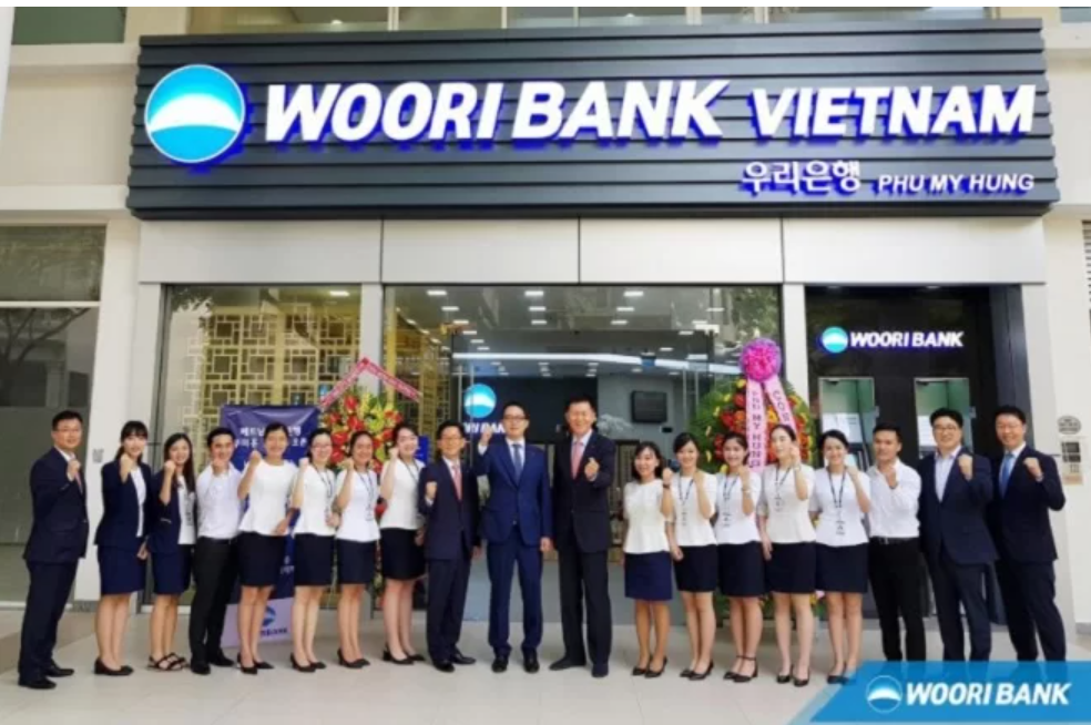 Rút tiền bằng mã QR Vietcombank là một hình thức rút tiền tự động mới mà không cần dùng đến thẻ ATM